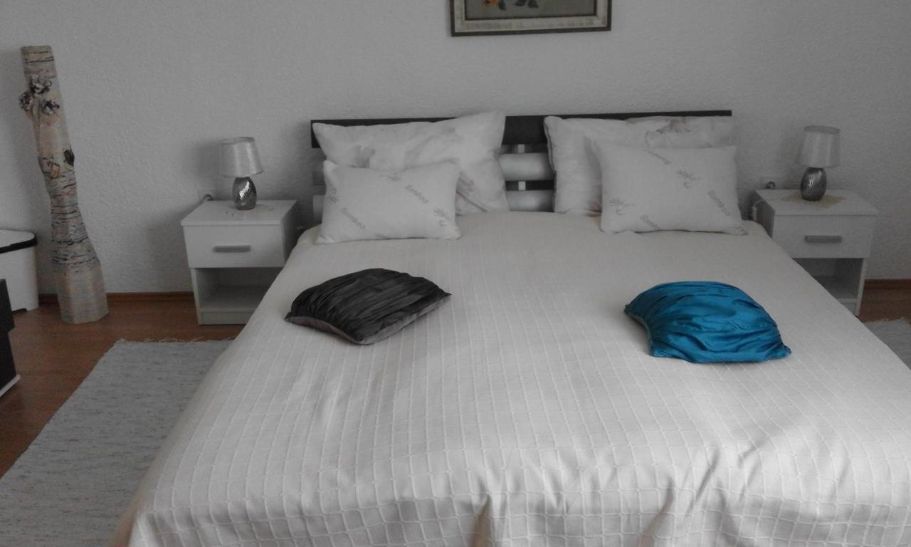 Sobe Za Nocenje Gospic Hotel Екстериор снимка