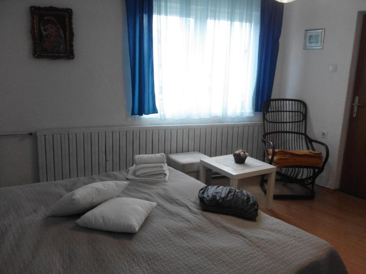 Sobe Za Nocenje Gospic Hotel Екстериор снимка