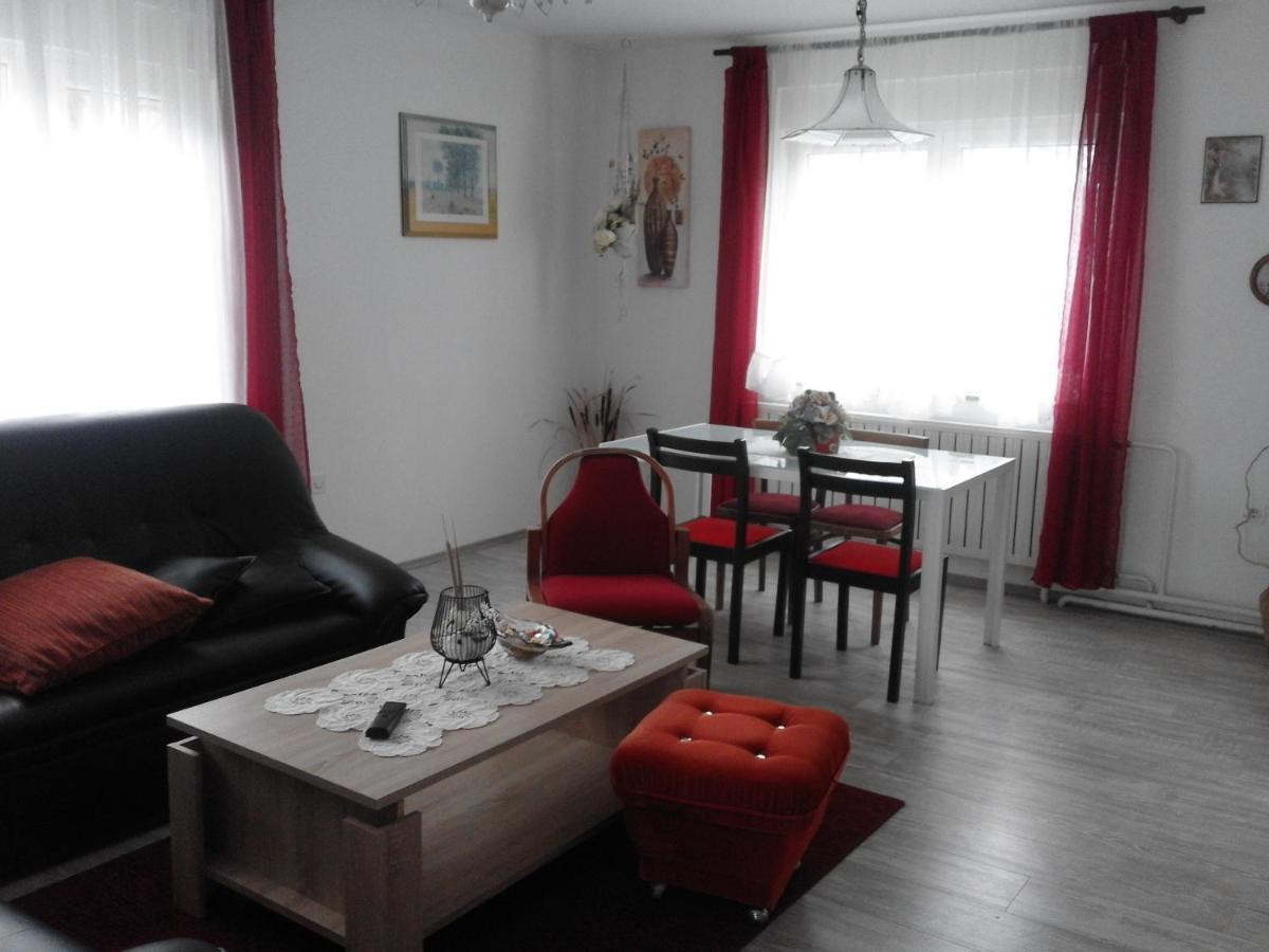 Sobe Za Nocenje Gospic Hotel Екстериор снимка